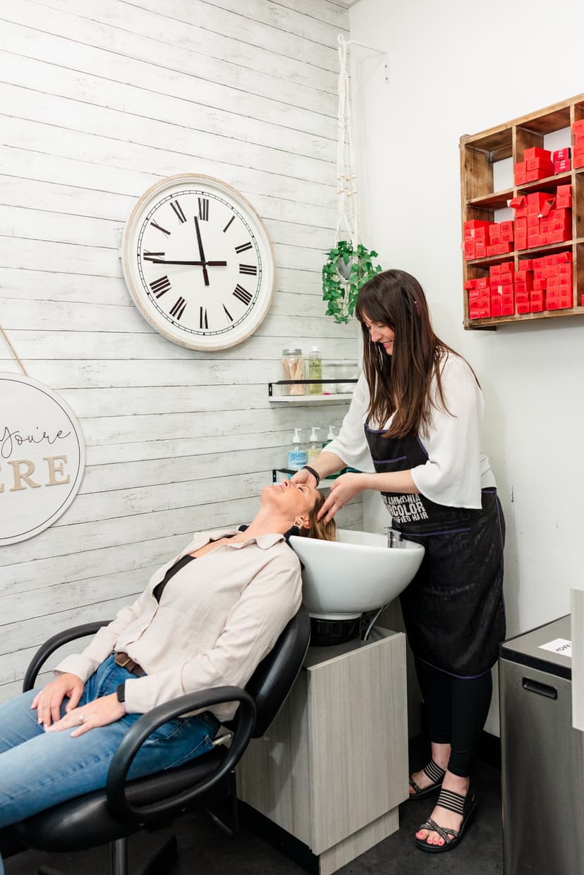 Shampoo & Conditioning by Rachel